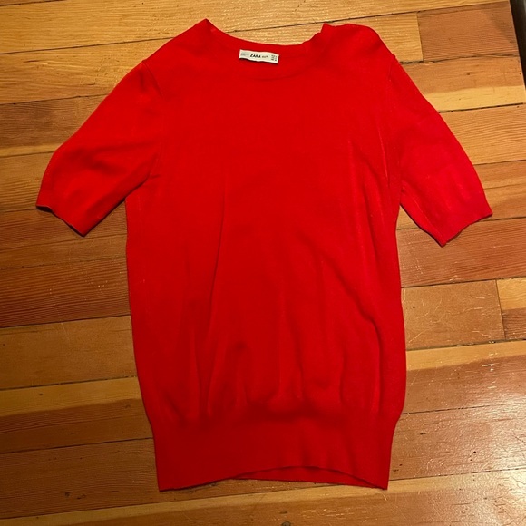 Zara Knit - Picture 3 of 3